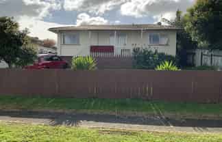 7 Palermo Place, Clover Park