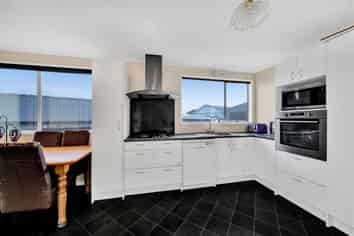 2 Tawa Street, Hawera