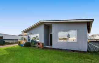 2 Tawa Street, Hawera