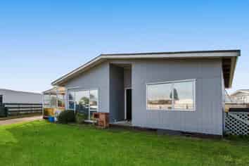 2 Tawa Street, Hawera