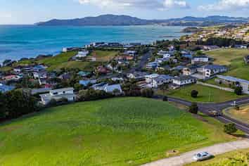 81 Stratford Drive, Cable Bay