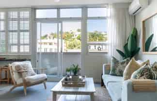 1J/3 Shakespeare Road, Napier South