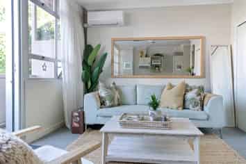 1J/3 Shakespeare Road, Napier South