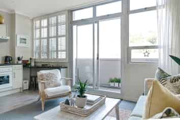 1J/3 Shakespeare Road, Napier South