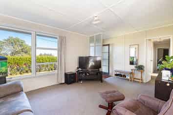 36 School Road, Wellsford