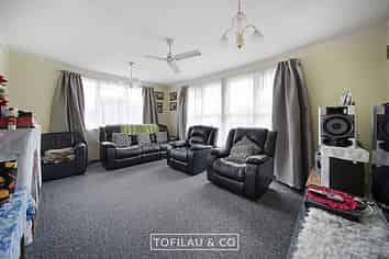 53 Caravelle Close, Mangere