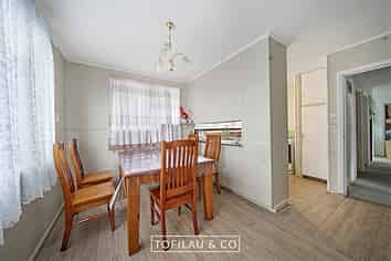 53 Caravelle Close, Mangere