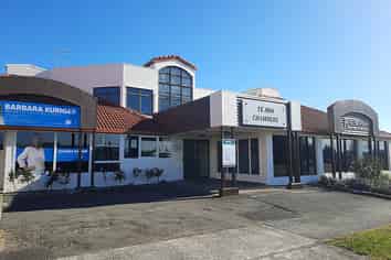 Office space with storage 