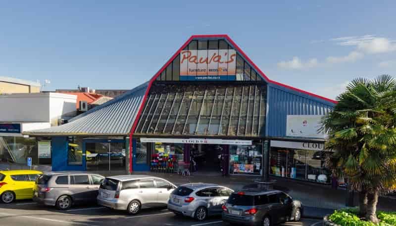 173-181 Oxford Street, Levin