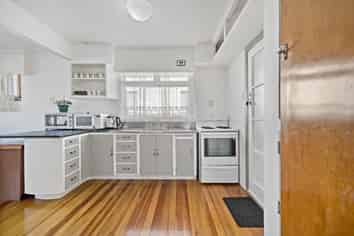 130 Tukapa Street, Westown