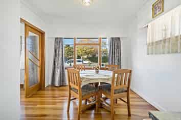 130 Tukapa Street, Westown