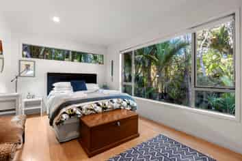 54 Waiheke Road, Onetangi