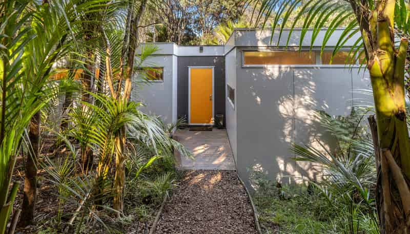 54 Waiheke Road, Onetangi