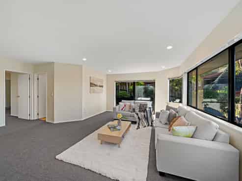 30B Britannia Place, Half Moon Bay