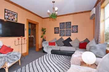 73 Jenkin Street, Strathern