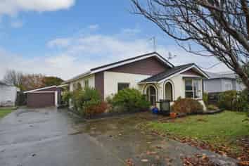 73 Jenkin Street, Strathern