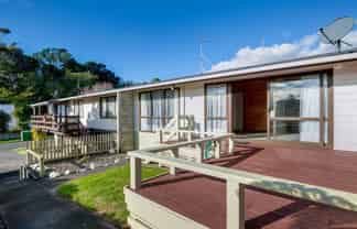 2/14 Ambury Place, Merrilands