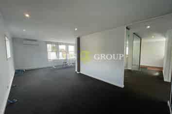 Nestled Parnell Character