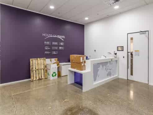 Stunning Fitout/Flexible Configuration