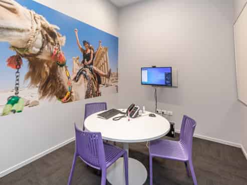 Stunning Fitout/Flexible Configuration