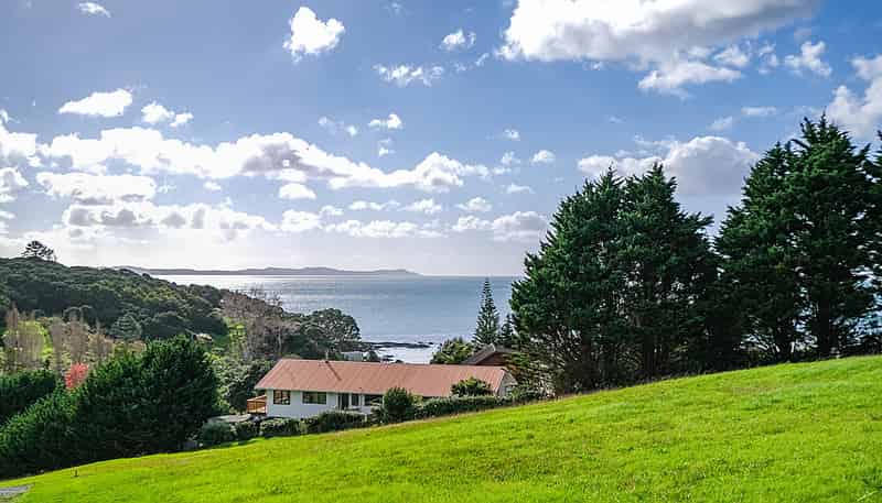 85 Stratford Drive, Cable Bay