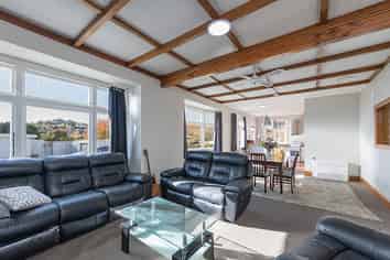 1/241 Vanguard Street, Nelson South