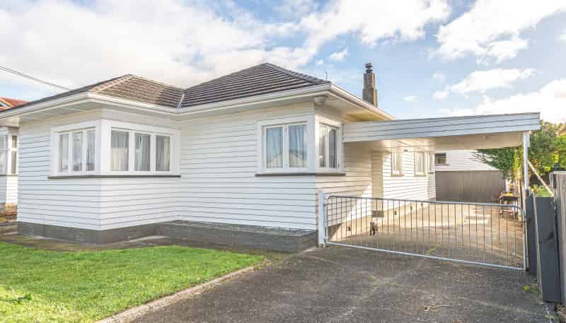 8 May Street, Gonville