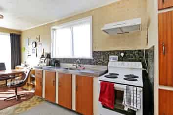 30 Fleming Crescent, Maraenui