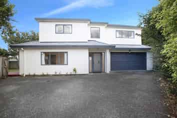 3A Glenvil Lane, Te Atatu Peninsula