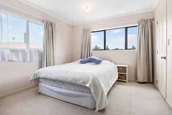 3A Glenvil Lane, Te Atatu Peninsula