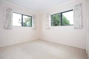 3A Glenvil Lane, Te Atatu Peninsula