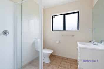 3A Glenvil Lane, Te Atatu Peninsula