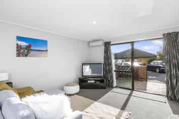 F/129 Helensburgh Road, Halfway Bush