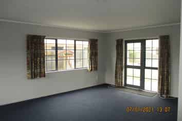 415 Tremaine Avenue, Takaro