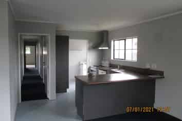 415 Tremaine Avenue, Takaro