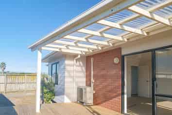 62 Pukehina Parade, Pukehina