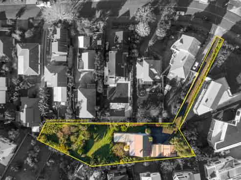 12 Rukutai Street, Orakei