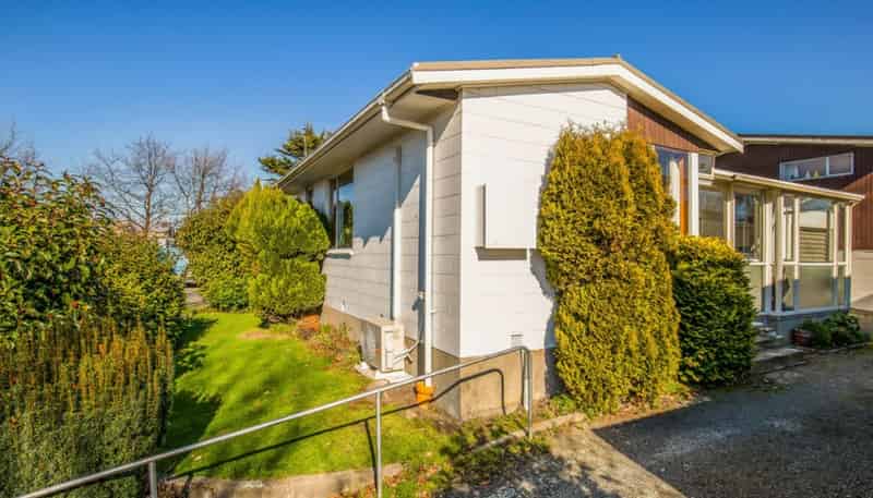 2/15 Dovedale Street, Ilam