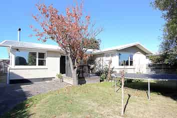 32 Leicester Avenue, Tamatea