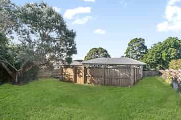 17 Howard Hunter Avenue, Saint Johns