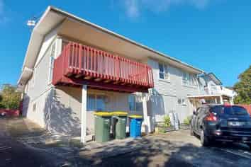 68 Harrington Road, Henderson