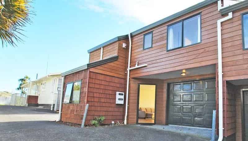 56B Commodore Drive, Lynfield