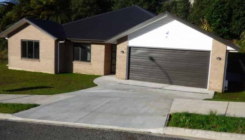 4 Frederick Place, Whalers Gate