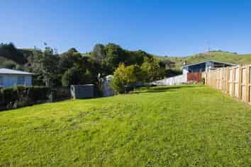 33 Einstein Street, Outer Kaiti