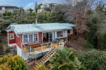 10 Omokoroa Road, Omokoroa