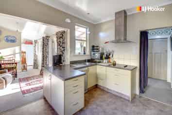 8 Pretoria Avenue, Saint Clair