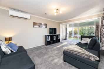23 Logie Place, Bromley