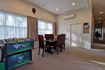 360 Onehunga Mall, Onehunga