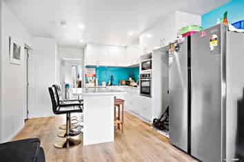 92a Michael Jones Drive, Flat Bush