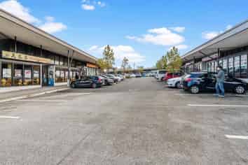 Bite sized retail investment in Corinthian Drive